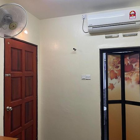 Kb Guesthouse Mersing Buitenkant foto